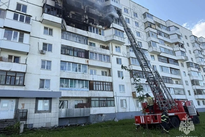 В Уфе на улице Гвардейской произошел пожар в многоэтажке