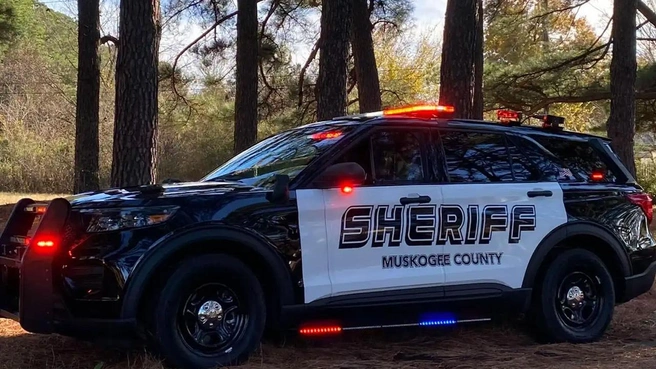 Обвинения также предъявлены бабушке девочки. | Источник: Muskogee County Sheriff«s Office/facebook
