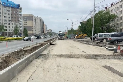 Остановочный и парковочный карманы обустроят на Комсомольской