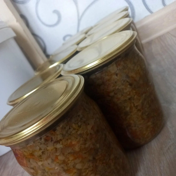 Деликатес можно заготовить впрок — в холодильнике он хранится до года | Источник: предоставлено Екатериной Лобач