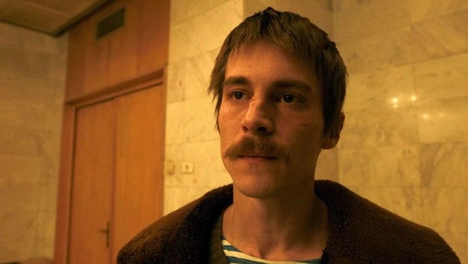 Источник: кадр из сериала «Слово пацана. Кровь на асфальте» (18+), реж. Жора Крыжовников, 2023 год