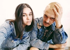 Солист Little Big Илья Прусикин разводится с женой