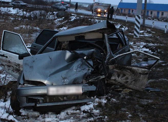 В Сараевском районе столкнулись ВАЗ и Chevrolet, погиб мужчина | ya62.ru
