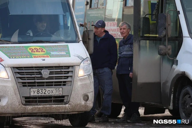 Многие водители&nbsp;— мужчины в возрасте | Источник: Евгений Софийчук / NGS55.RU 