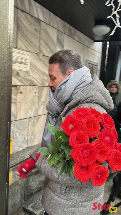 Олешко одним из первых приехал на прощание с актрисой | Источник: Индира Лебедева / StarHit.ru