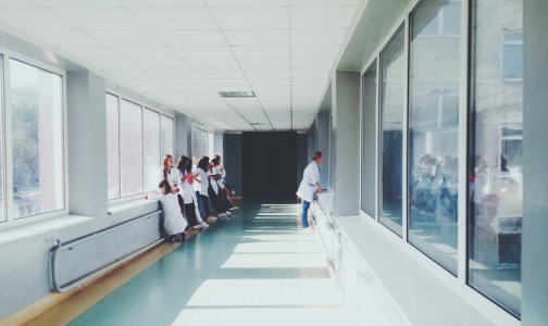 В Новочеркасске закрыли инфекционную больницу после увольнения всех врачей