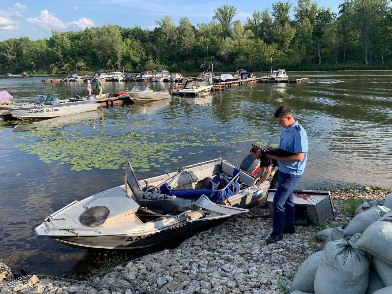 На Волге столкнулись лодка и катер. Один водитель погиб, второй получил срок