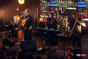 Группа «Бонд с кнопкой» | Источник: Ирина Шарова / 72.RU