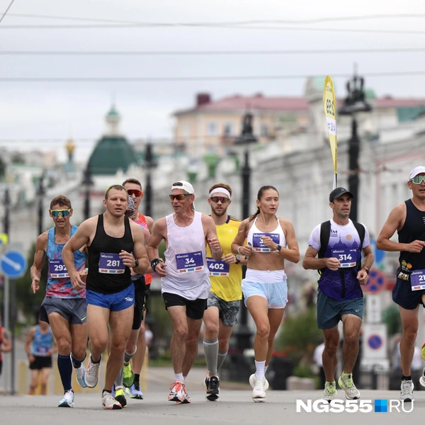 Всего было три дистанции&nbsp;— т3, 10 и 42 километра. Видно, что эти ребята настроены на победу | Источник: Евгений Софийчук / NGS55.RU 