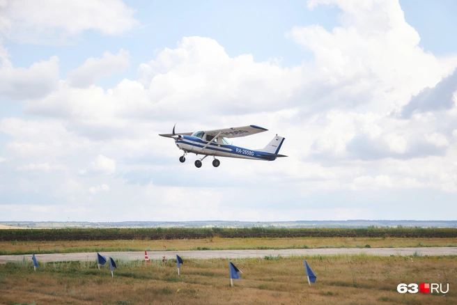 Именно на Cessna учат пилотов малой авиации в большинстве частных авиашкол | Источник: Роман Данилкин / 63.RU
