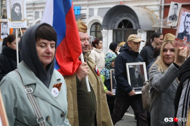 В шествии приняли участие тысячи самарцев | Источник: Роман Данилкин / 63.RU