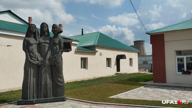 Памятник женщинам Уруссу, потерявших семьи в Великой Отечественной войне | Источник: Антон Селиверстов / UFA1.RU