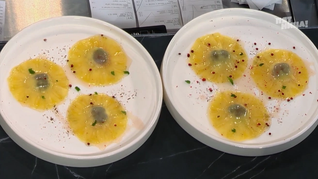 Сделать десерт — ювелирная работа, говорит Мила | Источник: телеканал «Пятница!»