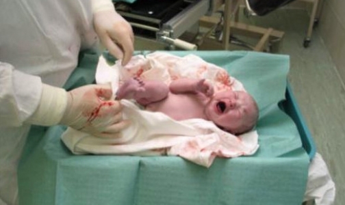 Риск преждевременных родов можно вычислить по капле крови