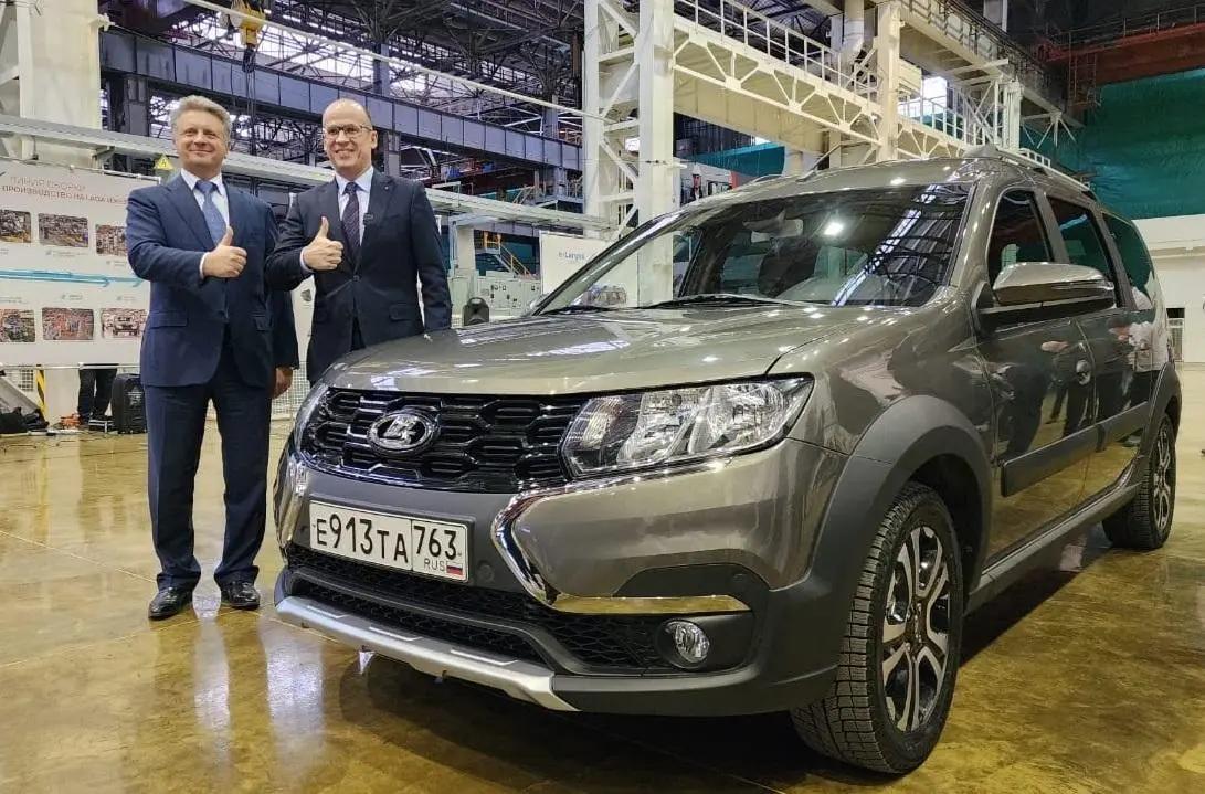 АВТОВАЗ представил Lada Largus за 3 миллиона (вслед за «Вестой» за такую же сумму)