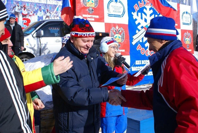 Награждение на «Лыжне России-2011» в Чите | chita.ru