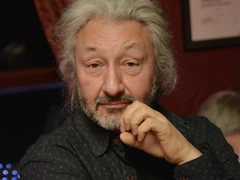 Стас Намин попросил людей не приходить на похороны его сына — Роберт Де Ниро поддержал артиста