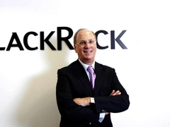 Женщина, которая может купить все. Абсолютно все: как выглядит жена финансового правителя мира