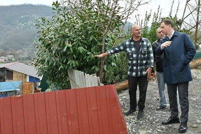 Власти Сочи обвиняют застройщика в активизации оползня