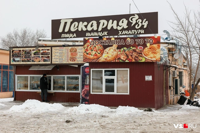 Пекарня пока еще работает, но это ненадолго | Источник: Алексей Волхонский / V1.RU