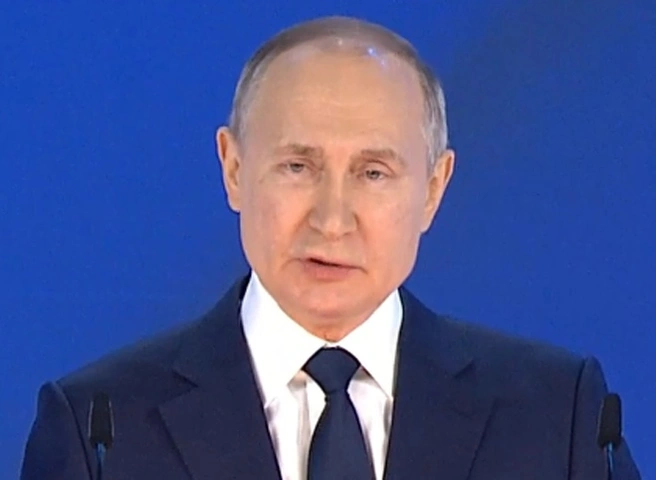 Из списка поручений Путина уберут пункты по законопроекту о QR-кодах | ya62.ru