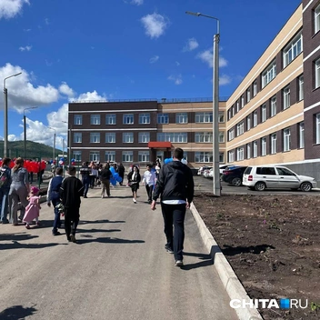 «Учителя знают, но молчат». Школьники в поселке Забайкалья жалуются на массовый буллинг в мессенджерах | Источник: Олег Фёдоров / CHITA.RU