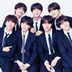 BTS запускают арт-проект «Connect, BTS»