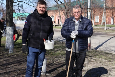 Депутаты убрались в музее-заповеднике Родина Ленина
