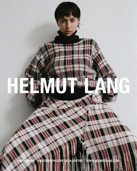 Ирина Шейк с прической «под мальчика» в кампании Helmut Lang