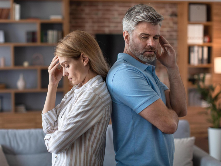 Жизнь под откос: 5 признаков, что ваш мужчина переживает кризис среднего возраста (и как ему помочь)