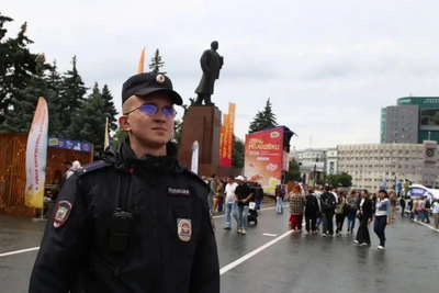 Полицейские охраняли порядок на фестивале «МОЛФЕСТ» в Челябинске