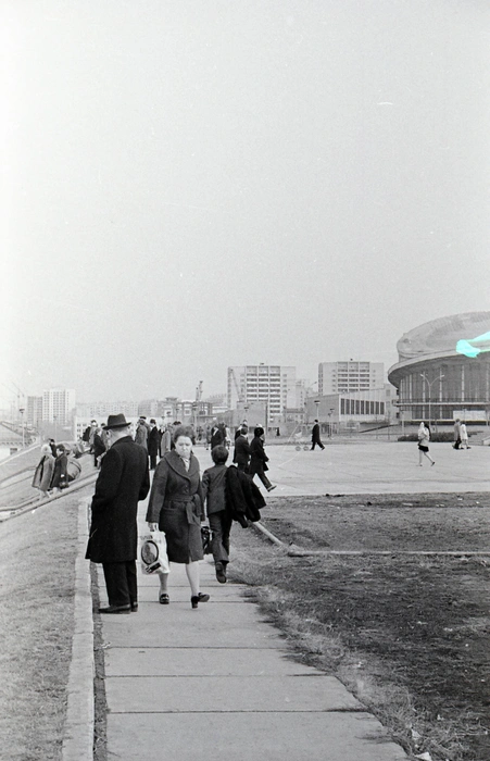 Цирк на пересечении улиц Молодогвардейской и Маяковского строили с 1965 по 1969 годы | Источник: фотофонд Самарского областного государственного архива социально-политической истории