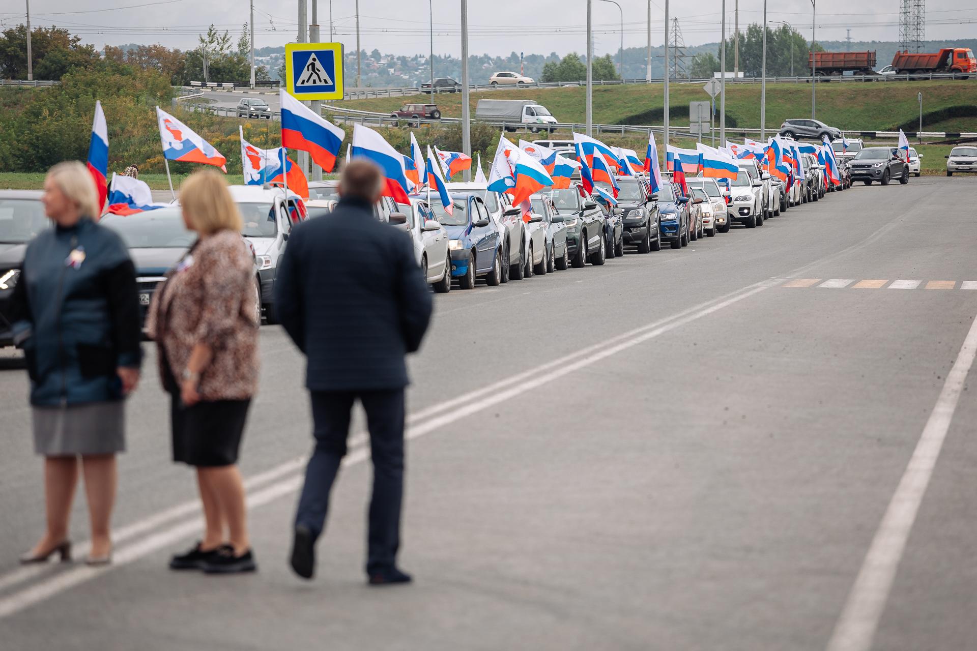 Ветераны выехали из Владивостока в Донецк, чтобы передать внедорожники на  СВО - 26 мая 2024 - ВЛАДИВОСТОК1.ру