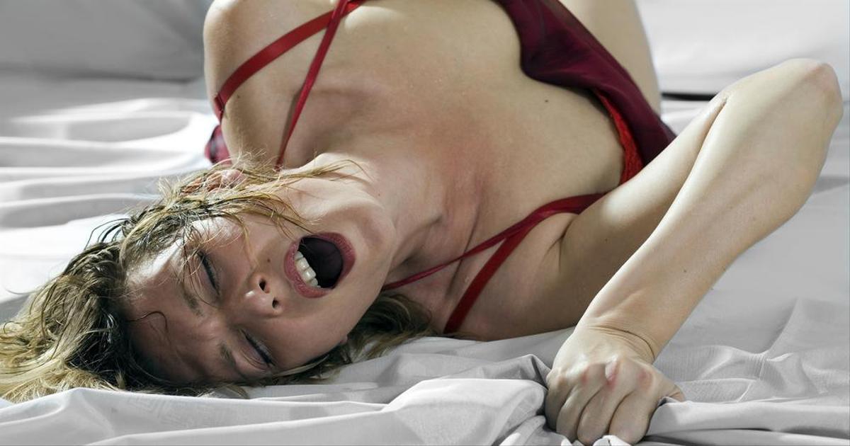 Девушка испытала настоящий оргазм - порно видео на albatrostag.ru