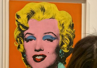 Улыбка века: портрет Мэрилин Монро работы Уорхола могут продать за $200 млн