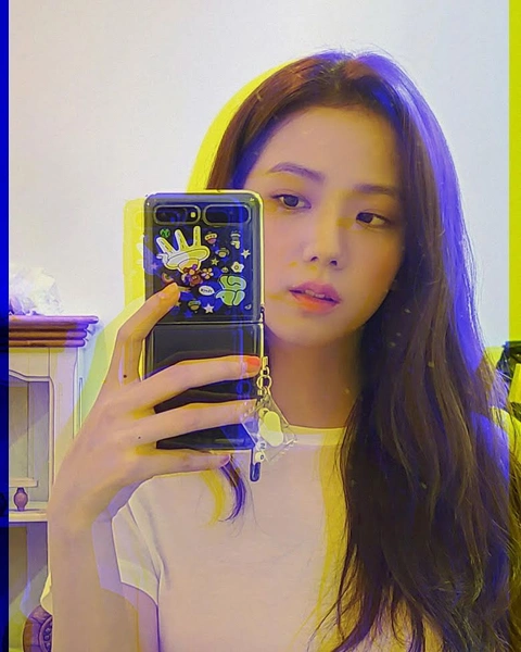 Источник: @sooyaaa__
