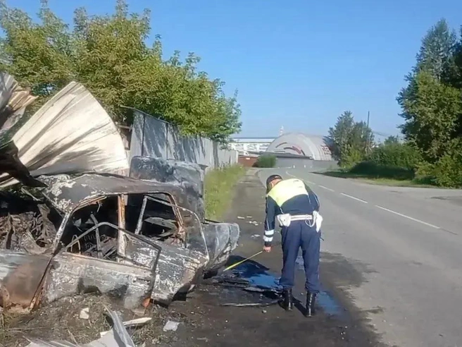 В ДТП пострадали пятеро: несовершеннолетний водитель и четверо его пассажиров | Источник: Госавтоинспекция Свердловской области
