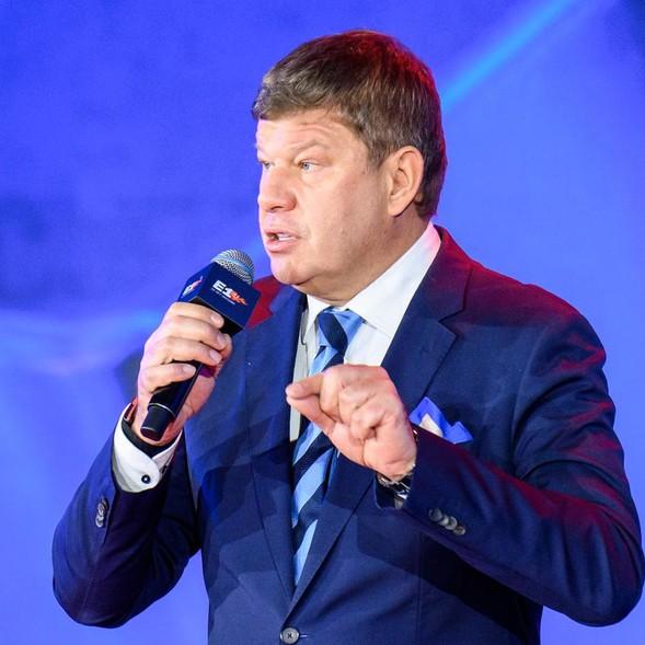<p>Дмитрий Губерниев</p>