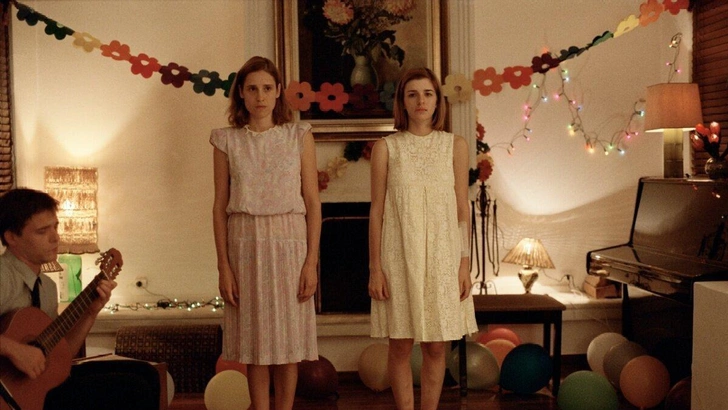 Кадр из фильма «Клык» (2009) | Источник: «Кино Mail.ru»