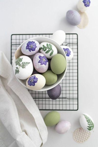 Как покрасить яйца на Пасху: 50 креативных идей
