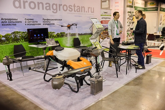 Пилоты нужны теперь и в сельском хозяйстве | Источник: Александр Ощепков / NGS.RU