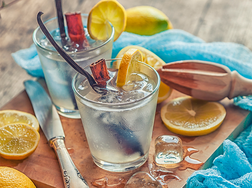 Два рецепта освежающего лимонада на основе чая | marieclaire.ru