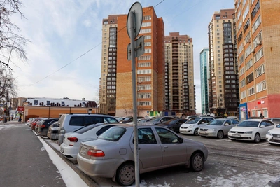 Тюмень может увеличить бесплатную парковку до часа