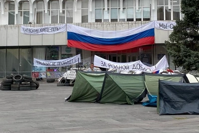 Палаточный лагерь в центре Ростова оказался декорациями