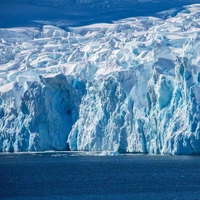 «Катастрофа может быть тихой»: что грозит Петербургу из-за таяния «ледника Судного дня» в Антарктике