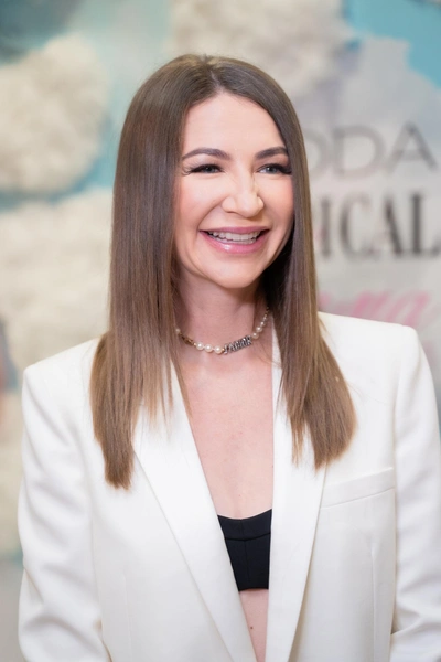 Елена Блиновская | www.starhit.ru