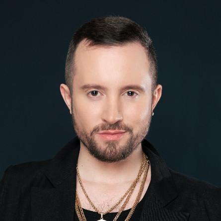 Экстрасенс Бесов поставил крест на счастье Люси Чеботиной: «Мужчину не вижу, его не будет. Несуществующий элемент»