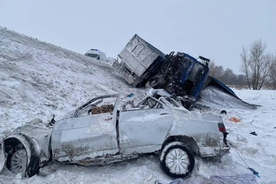 Четыре человека погибли в ДТП с зерновозом под Новосергиевкой