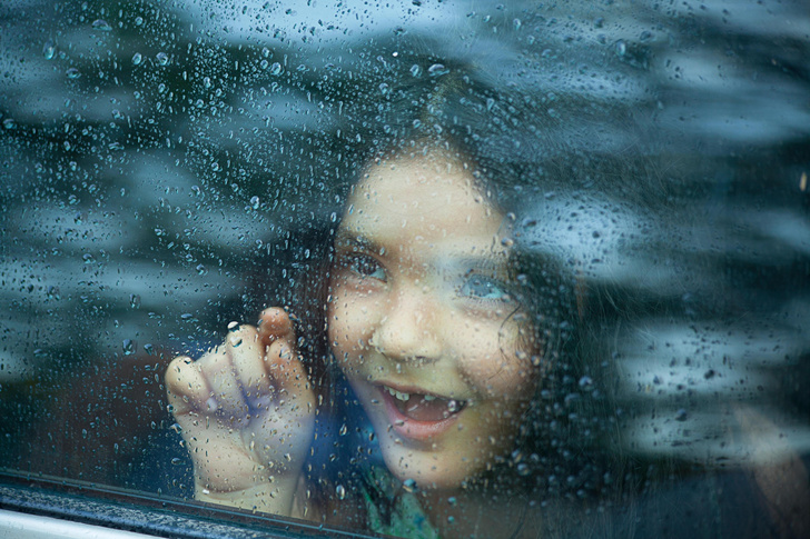 Почему потеют стекла в машине и как это исправить, даже если вы мчите по оживленной трассе