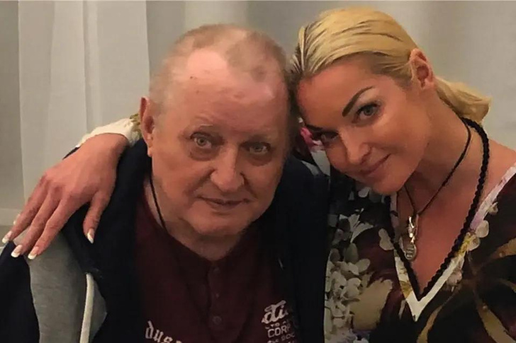 Волочкова рассказала о трудностях общения с отцом, которого разбил инсульт